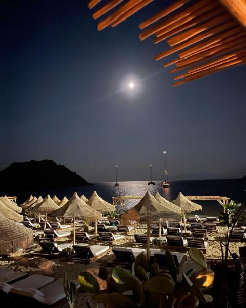 Agia Anna Beach Bar Kalafatis Ano Mera