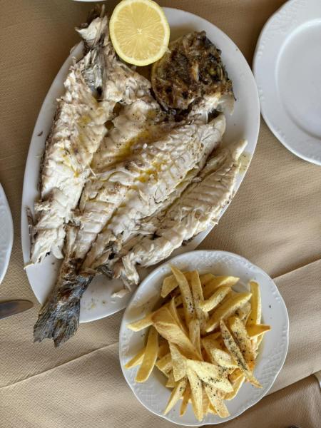 Μοσχάτο Ταβέρνα Μεζεδοπωλείο Αλισμαρί