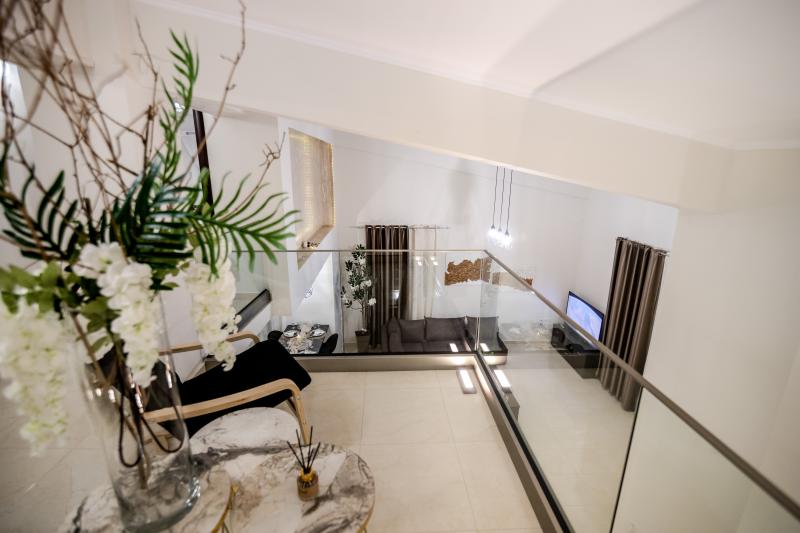 Ethereal Oasis Penthouse - Ενοικιαζόμενες βίλες - Σαλαμίνα