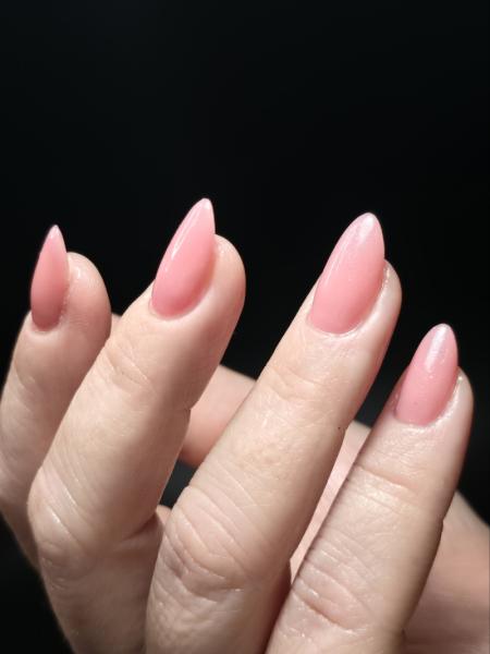 Golden Swan Nails - Μανικιούρ Πεντικιούρ - Μοσχάτο