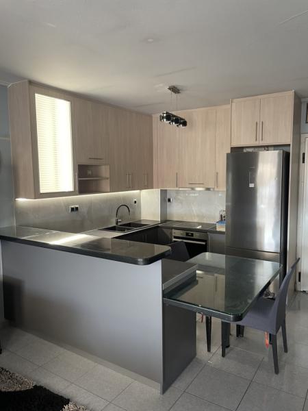 Belitsis wood constructions - Έπιπλα κουζίνας Ντουλάπες - Δάφνη